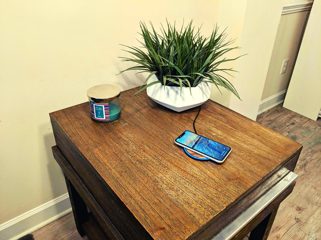 KeyBuildingBlocks Iphone Charging on Walnut Wireless Charger